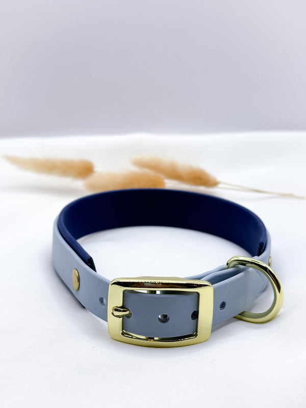 Classic Biothane Halsband Gr. M Babyblau/Navy