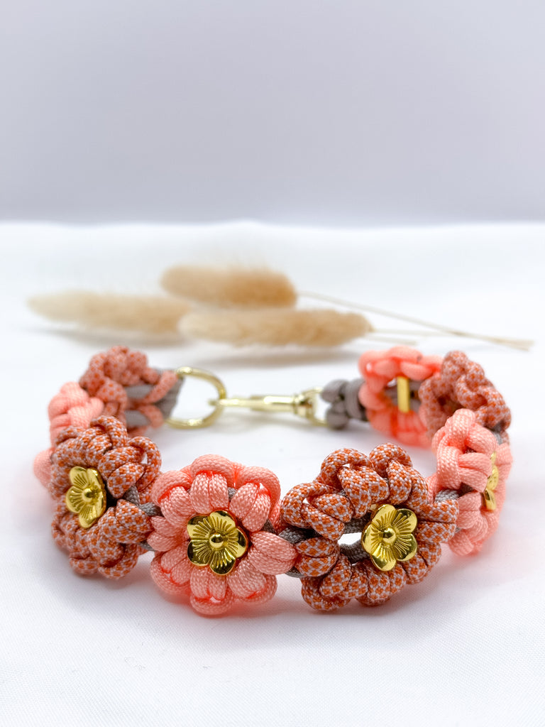 Blumenhalsband Flora Orange Gr. M - Peppaw Dogshop